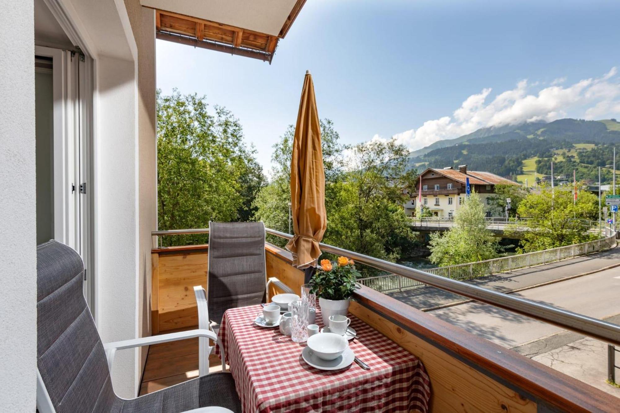 Achenblick * Sankt Johann in Tirol